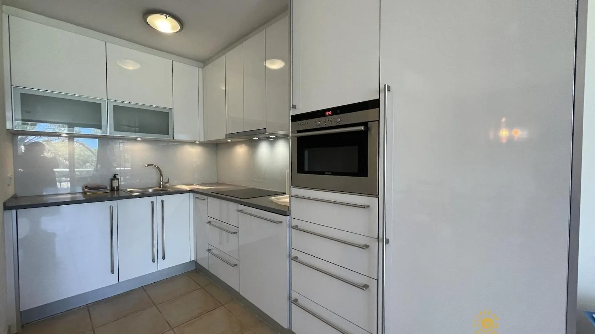 Beautiful Apartment With View Port de Pollenca