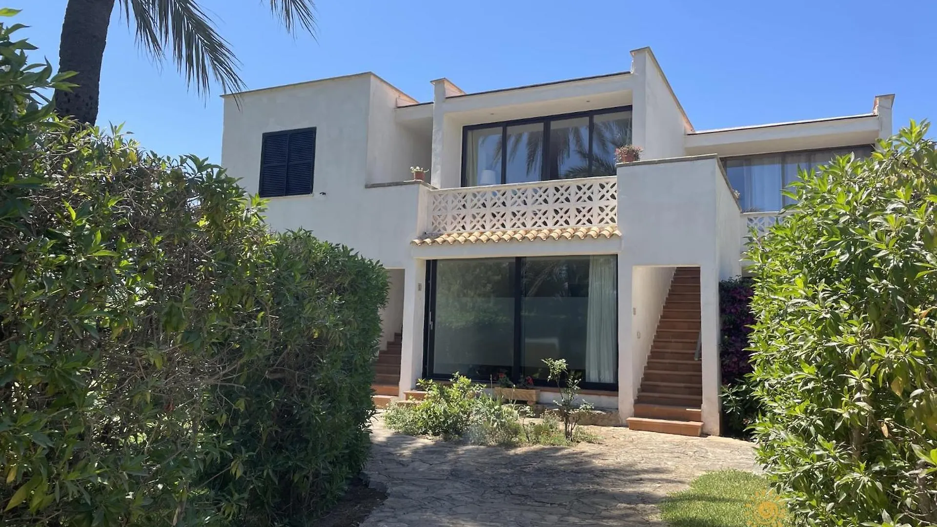 Beautiful Apartment With View location