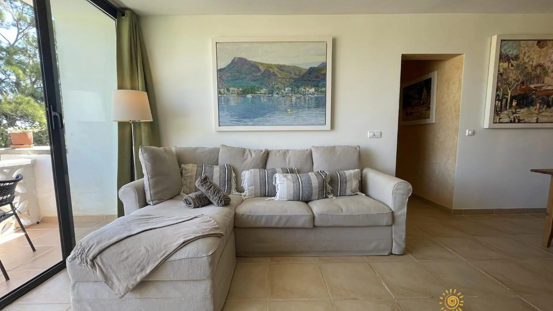Beautiful Apartment With View Port de Pollenca