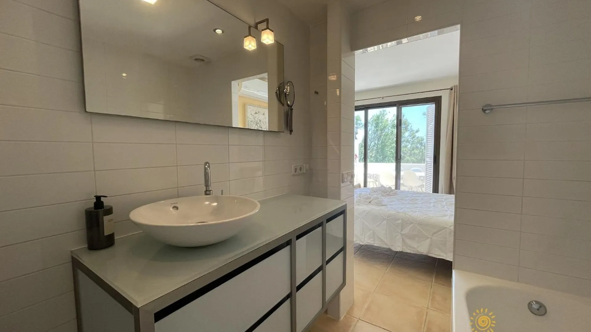 Beautiful Apartment With View Port de Pollenca